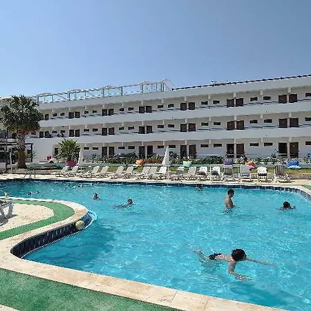 The Life Gumbet Hill 4*
