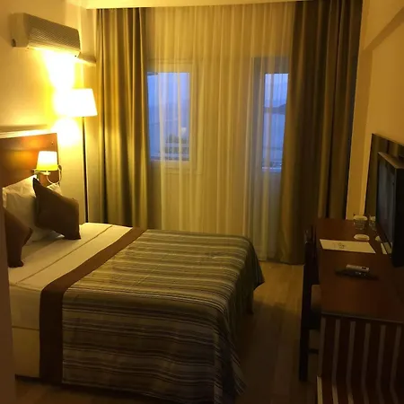 The Life Gumbet Hill Hotel