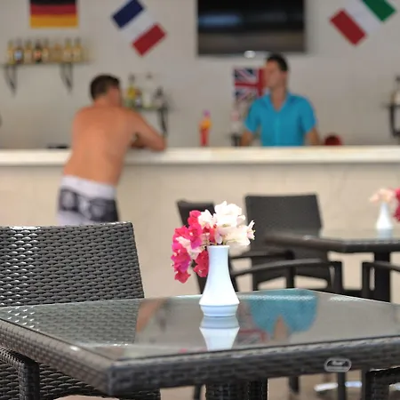 The Life Hill Szálloda 4*