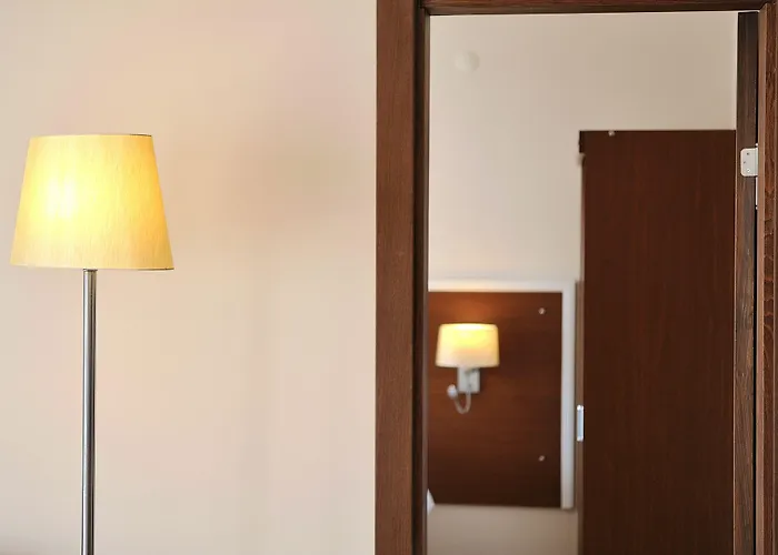 Otel The Life Hill 4*